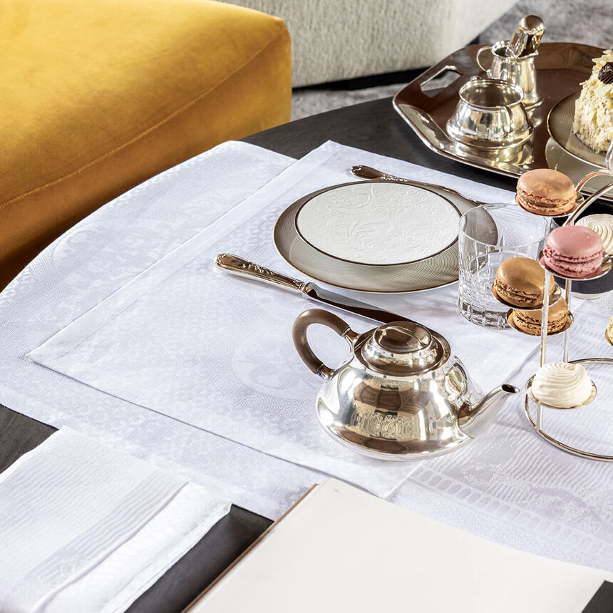 Tovaglietta &Eacute;vasion C&eacute;leste Blanc Pur 50x36 100% lino, , hi-res image number 1